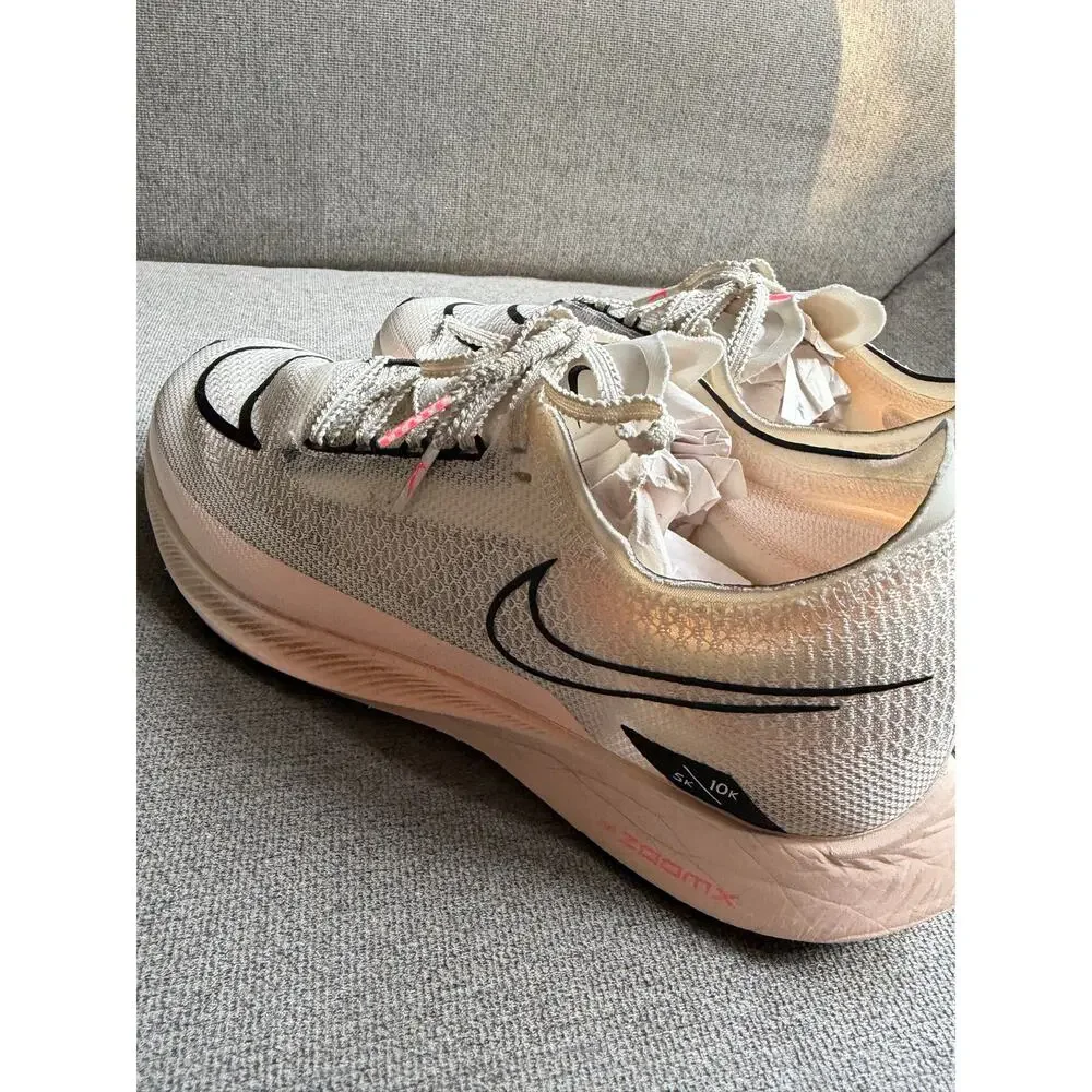 Nike ZoomX Streakfly Pale Ivory Guava Ice Sneaker Mens 8.5 Lightweight
